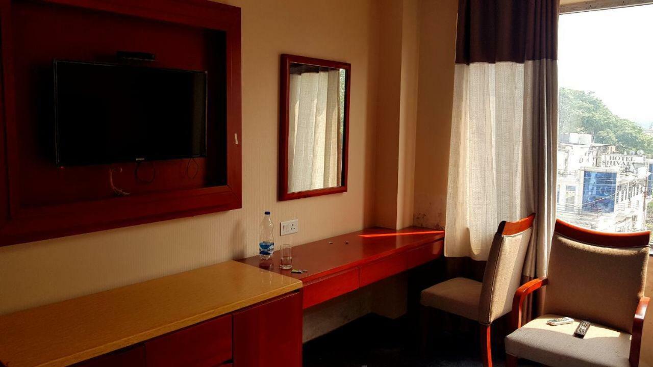 Hotel Blue Lagoon Haridwār المظهر الخارجي الصورة